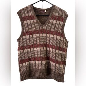 Cambridge classics wool brown sweater vest